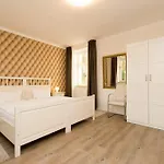Schlossbauer, App 01 Apartman *